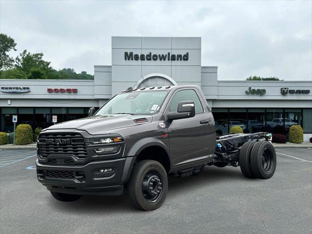 2025 RAM Ram 5500 Chassis Cab RAM 5500 TRADESMAN CHASSIS REGULAR CAB 4X4 60 CA 2025 RAM Ram 5500 Chassis Cab RAM 5500 TRADESMAN CHASSIS REGULAR CAB 4X4 60 CA