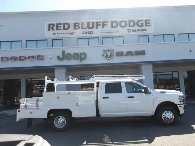2025 RAM Ram 3500 Chassis Cab RAM 3500 TRADESMAN CREW CAB CHASSIS 4X4 60 CA 2025 RAM Ram 3500 Chassis Cab RAM 3500 TRADESMAN CREW CAB CHASSIS 4X4 60 CA
