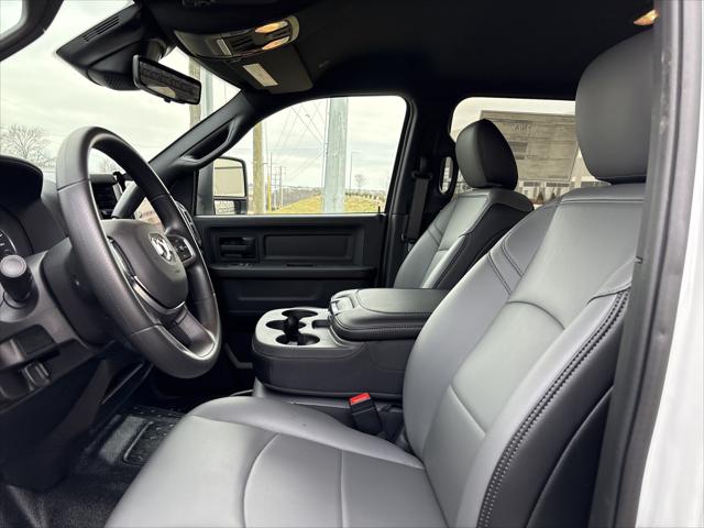 2025 Ram 5500 Tradesman/Big Horn