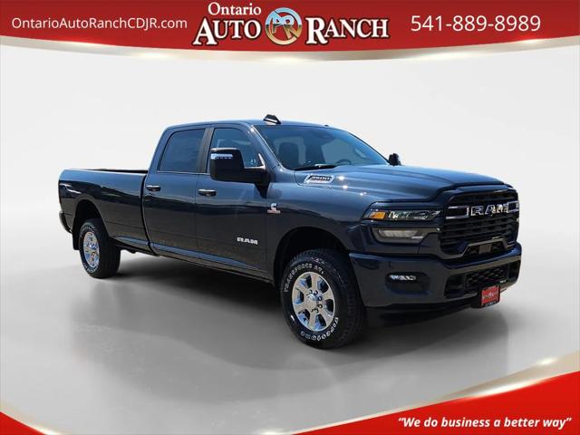 2025 RAM Ram 3500 RAM 3500 BIG HORN CREW CAB 4X4 8 BOX