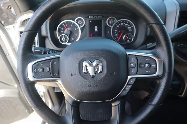 2025 RAM Ram 3500 RAM 3500 TRADESMAN CREW CAB 4X4 8 BOX