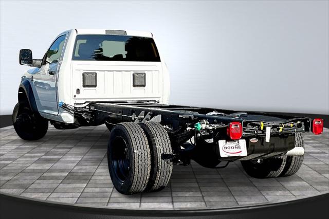 2025 RAM Ram 5500 Chassis Cab RAM 5500 TRADESMAN CHASSIS REGULAR CAB 4X4 108 CA