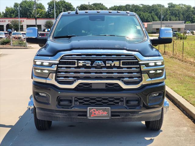2025 RAM Ram 3500 RAM 3500 LIMITED CREW CAB 4X4 8 BOX