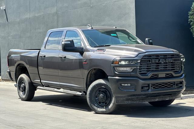 2025 RAM Ram 2500 RAM 2500 TRADESMAN CREW CAB 4X4 64 BOX