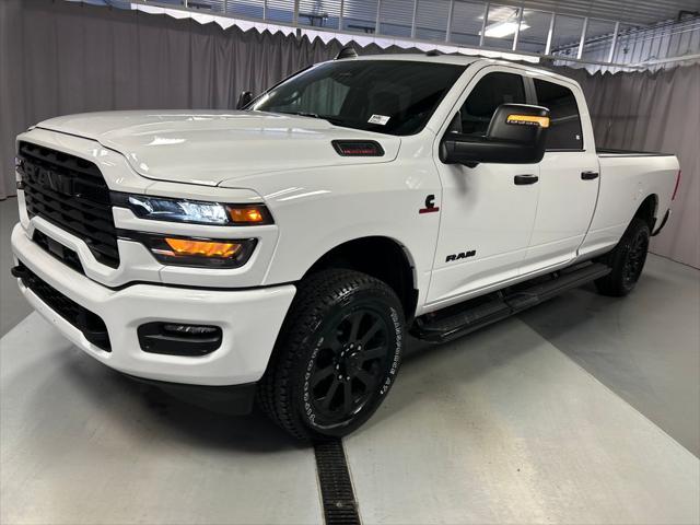 2025 RAM 2500 RAM 2500 BIG HORN CREW CAB 4X4 8 BOX
