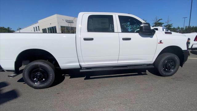2025 RAM Ram 2500 RAM 2500 TRADESMAN CREW CAB 4X4 64 BOX
