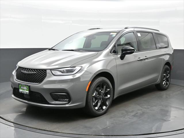 2025 Chrysler Pacifica PACIFICA LIMITED AWD