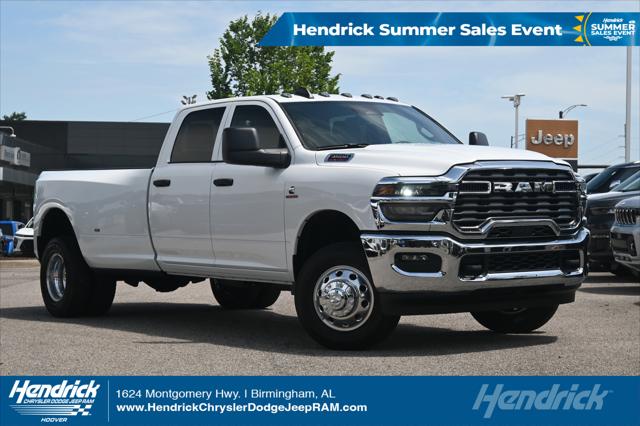 2025 RAM Ram 3500 RAM 3500 TRADESMAN CREW CAB 4X4 8 BOX