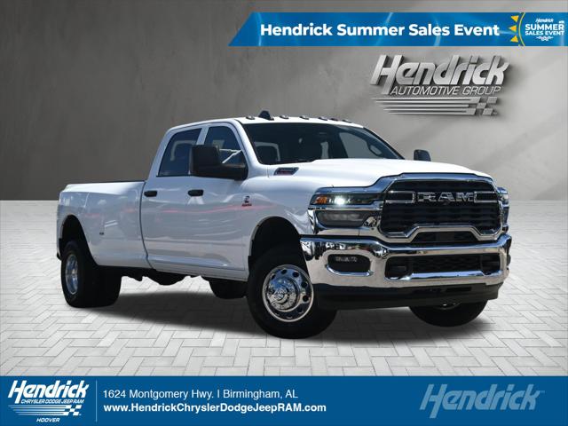 2025 RAM Ram 3500 RAM 3500 TRADESMAN CREW CAB 4X4 8 BOX