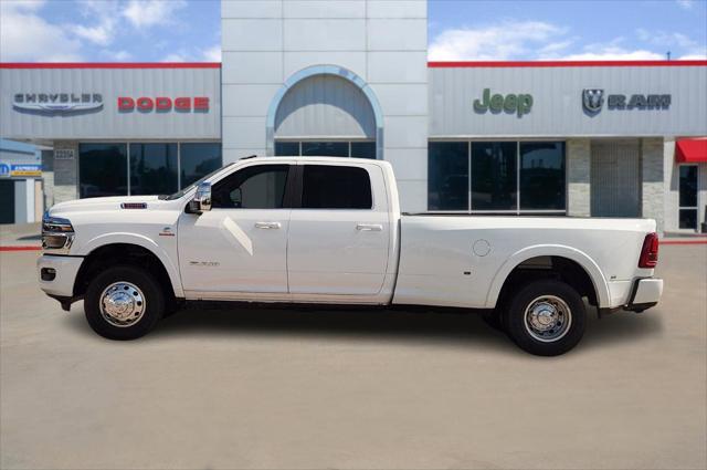 2025 RAM Ram 3500 RAM 3500 LIMITED LONGHORN CREW CAB 4X4 8 BOX