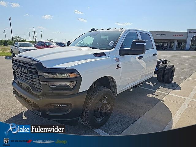 2025 RAM Ram 3500 Chassis Cab RAM 3500 TRADESMAN CREW CAB CHASSIS 4X4 60 CA