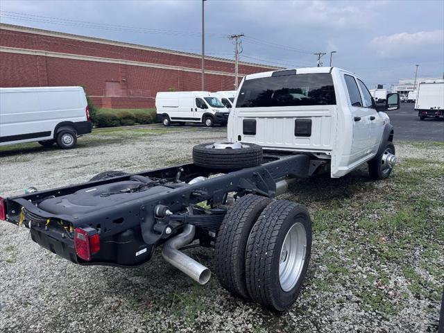 2025 RAM Ram 5500 Chassis Cab RAM 5500 TRADESMAN CHASSIS CREW CAB 4X4 84 CA