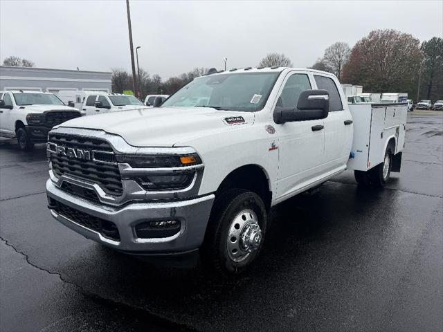 2025 RAM Ram 3500 Chassis Cab RAM 3500 TRADESMAN CREW CAB CHASSIS 4X4 60 CA