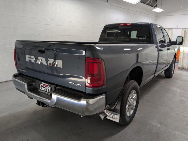 2025 RAM Ram 3500 RAM 3500 BIG HORN CREW CAB 4X4 8 BOX 2025 RAM Ram 3500 RAM 3500 BIG HORN CREW CAB 4X4 8 BOX