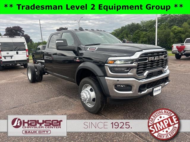 2025 RAM Ram 5500 Chassis Cab RAM 5500 TRADESMAN CHASSIS CREW CAB 4X4 60 CA