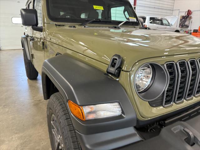 2025 Jeep Wrangler 4-Door Sport RHD 4x4