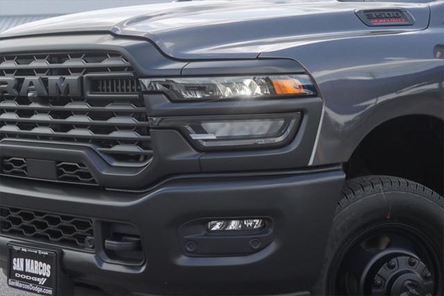 2025 RAM Ram 3500 RAM 3500 TRADESMAN CREW CAB 4X4 8 BOX