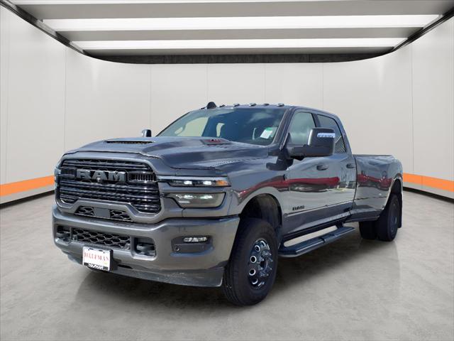 2025 RAM Ram 3500 RAM 3500 LARAMIE CREW CAB 4X4 8 BOX