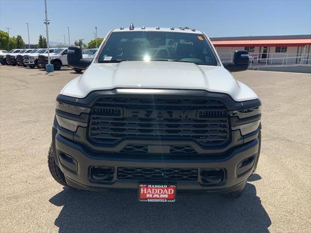 2025 RAM Ram 5500 Chassis Cab RAM 5500 TRADESMAN CHASSIS REGULAR CAB 4X4 120 CA 2025 RAM Ram 5500 Chassis Cab RAM 5500 TRADESMAN CHASSIS REGULAR CAB 4X4 120 CA