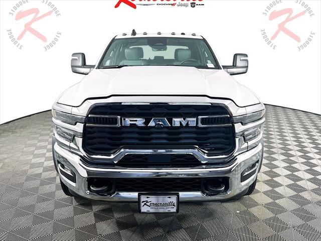 2025 RAM Ram 5500 Chassis Cab RAM 5500 TRADESMAN CHASSIS CREW CAB 4X4 84 CA