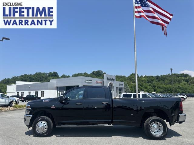 2025 RAM Ram 3500 RAM 3500 TRADESMAN CREW CAB 4X4 8 BOX