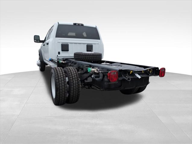 2025 RAM Ram 5500 Chassis Cab RAM 5500 TRADESMAN CHASSIS CREW CAB 4X4 60 CA 2025 RAM Ram 5500 Chassis Cab RAM 5500 TRADESMAN CHASSIS CREW CAB 4X4 60 CA
