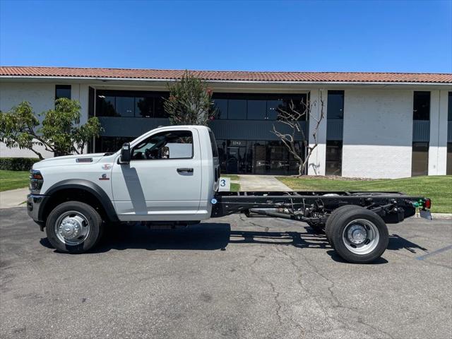 2025 RAM Ram 5500 Chassis Cab RAM 5500 TRADESMAN CHASSIS REGULAR CAB 4X2 84 CA