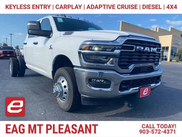2025 RAM Ram 3500 Chassis Cab RAM 3500 TRADESMAN CREW CAB CHASSIS 4X4 60 CA