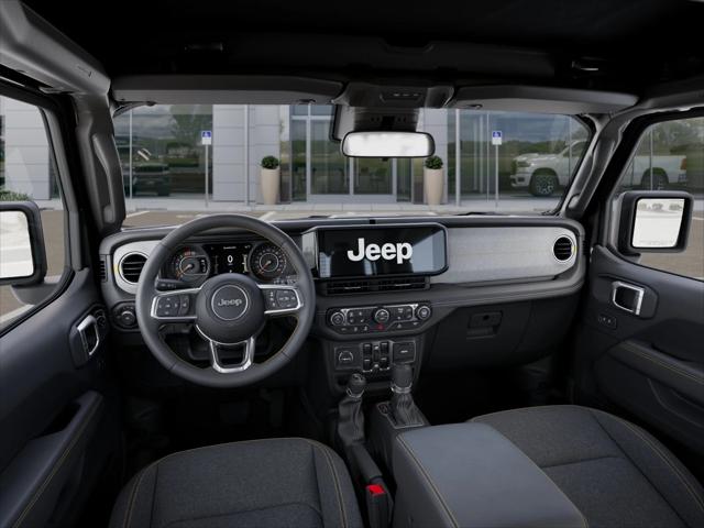 2025 Jeep Wrangler 4-Door Sahara 4x4