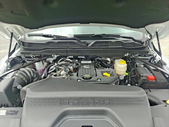 2025 Ram 2500 Tradesman Crew Cab 4x4 6'4" Box
