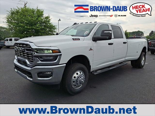 2025 RAM Ram 3500 RAM 3500 TRADESMAN CREW CAB 4X4 8 BOX