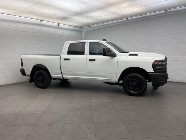 2025 RAM Ram 2500 RAM 2500 TRADESMAN CREW CAB 4X2 64 BOX