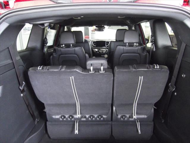 2025 Chrysler Pacifica PACIFICA SELECT
