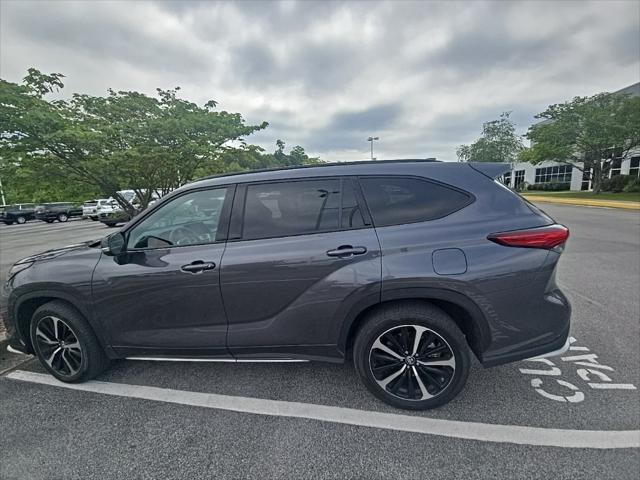 2022 Toyota Highlander XSE
