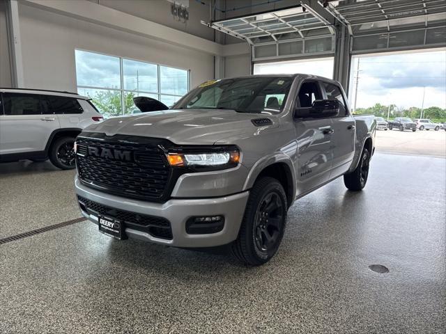 2025 RAM Ram 1500 RAM 1500 BIG HORN CREW CAB 4X4 57 BOX