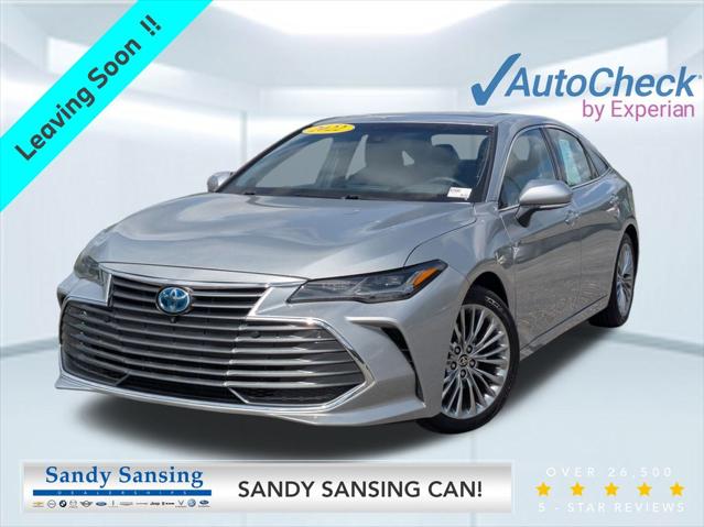 2022 Toyota Avalon Limited Hybrid