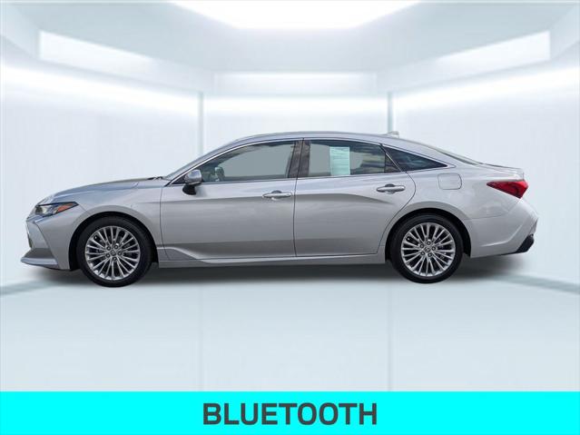 2022 Toyota Avalon Limited Hybrid