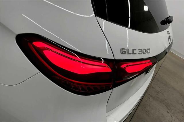 2025 Mercedes-Benz GLC SUV