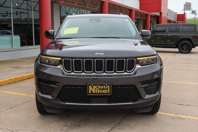 2023 Jeep Grand Cherokee Laredo 4x4