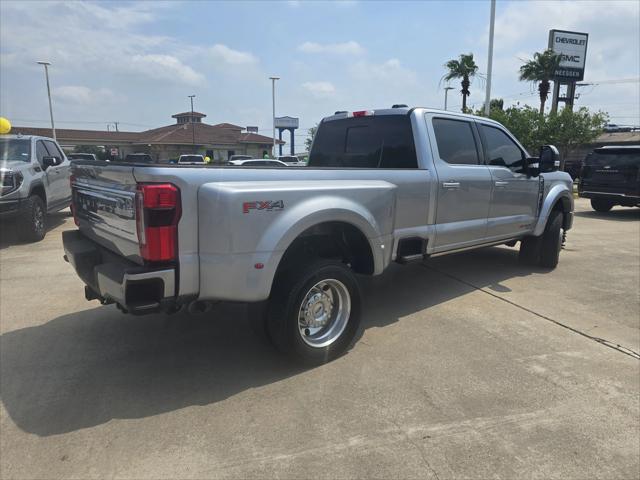 2023 Ford F-450 Limited