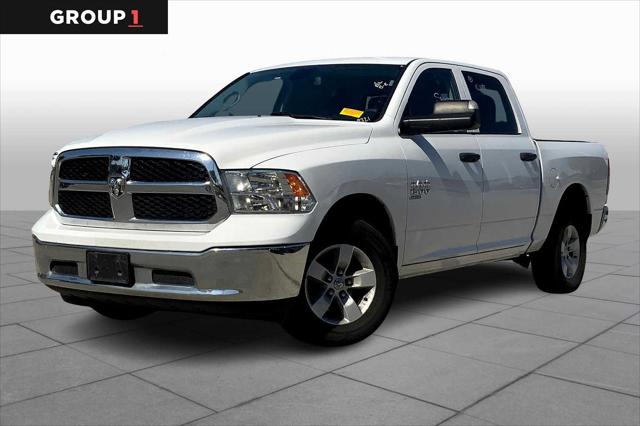 2023 RAM 1500 Classic SLT Crew Cab 4x4 57 Box