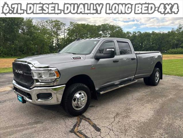 2024 RAM 3500 Tradesman Crew Cab 4x4 8 Box