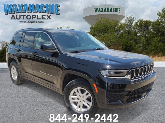 2024 Jeep Grand Cherokee Laredo 4x4