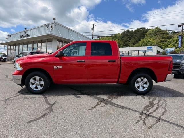 2022 RAM 1500 Classic SLT Crew Cab 4x4 57 Box