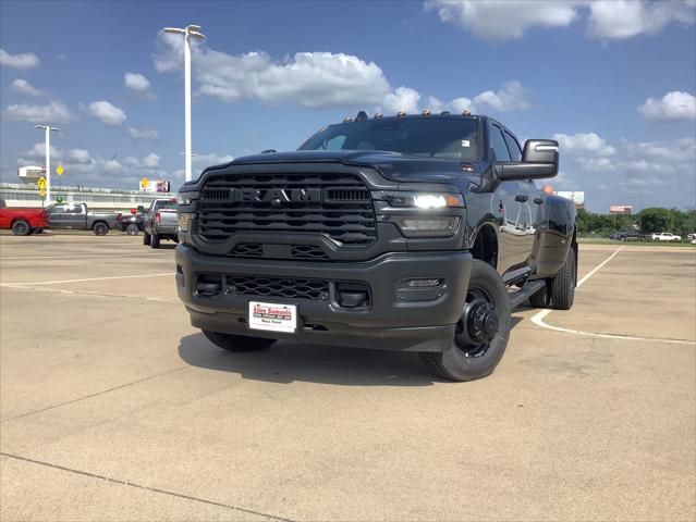 2025 RAM Ram 3500 RAM 3500 TRADESMAN CREW CAB 4X4 8 BOX