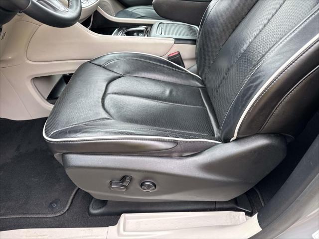 2022 Chrysler Pacifica Limited