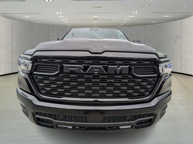 2025 RAM Ram 1500 RAM 1500 TRADESMAN QUAD CAB 4X2 64 BOX