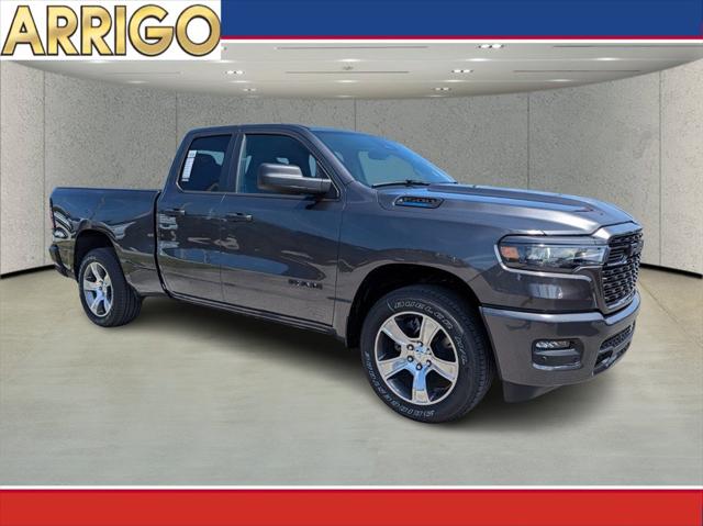 2025 RAM Ram 1500 RAM 1500 TRADESMAN QUAD CAB 4X2 64 BOX