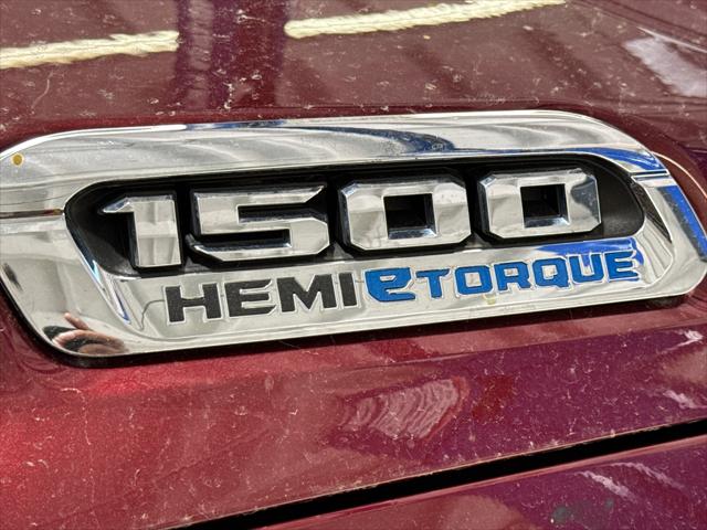 2022 RAM 1500 Big Horn Quad Cab 4x4 64 Box