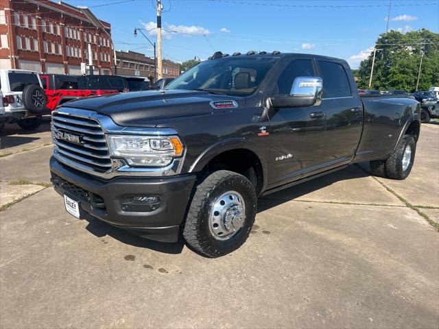 2024 RAM 3500 Limited Longhorn Crew Cab 4x4 8 Box